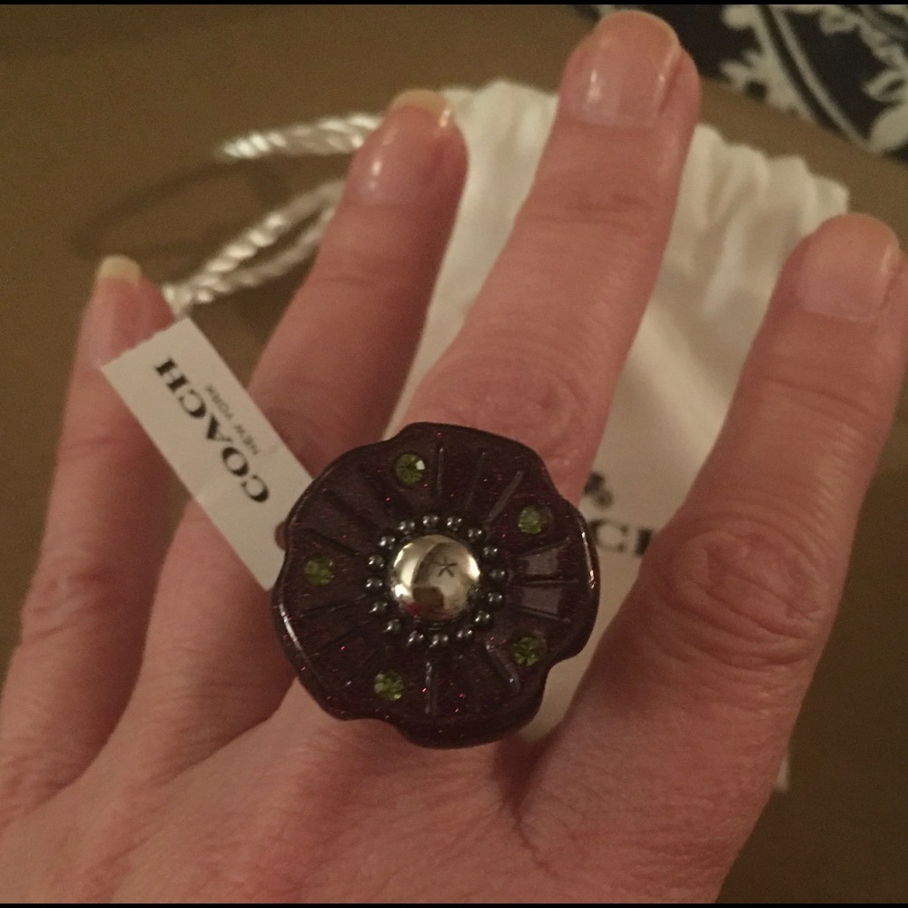 Coach Lucite Magenta Sparkling Flower Ring, NWT 7